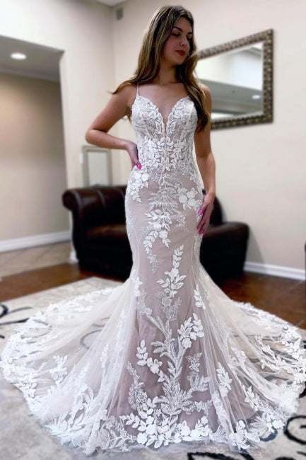 Vestidos de novia de encaje sirena sin mangas y con joya de moda
