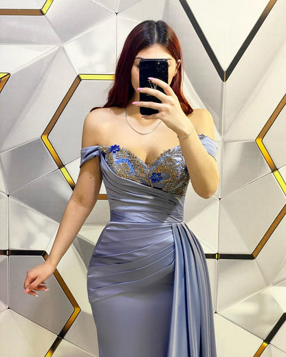 Modisches langes Meerjungfrau-Abendkleid mit schulterfreiem Pailletten und Rüschen