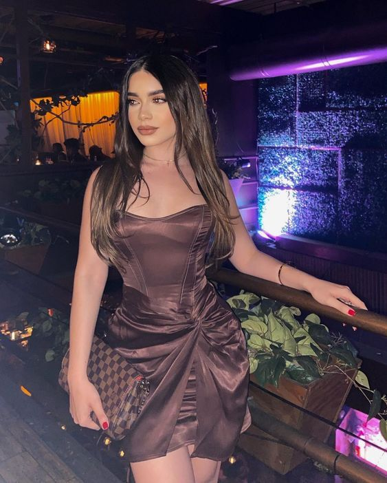 Vestido de cóctel marrón, sencillo, sin tirantes, para fiesta de bienvenida, Y7691