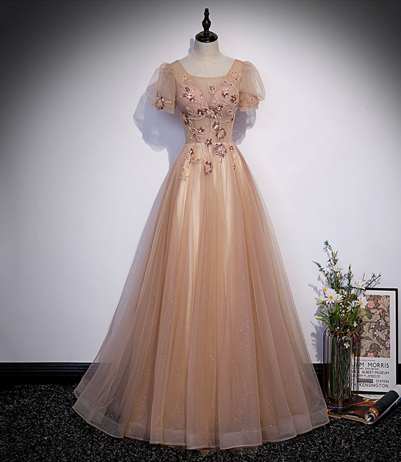 Hermoso vestido de fiesta largo con cuentas de tul, corte A, talla 63