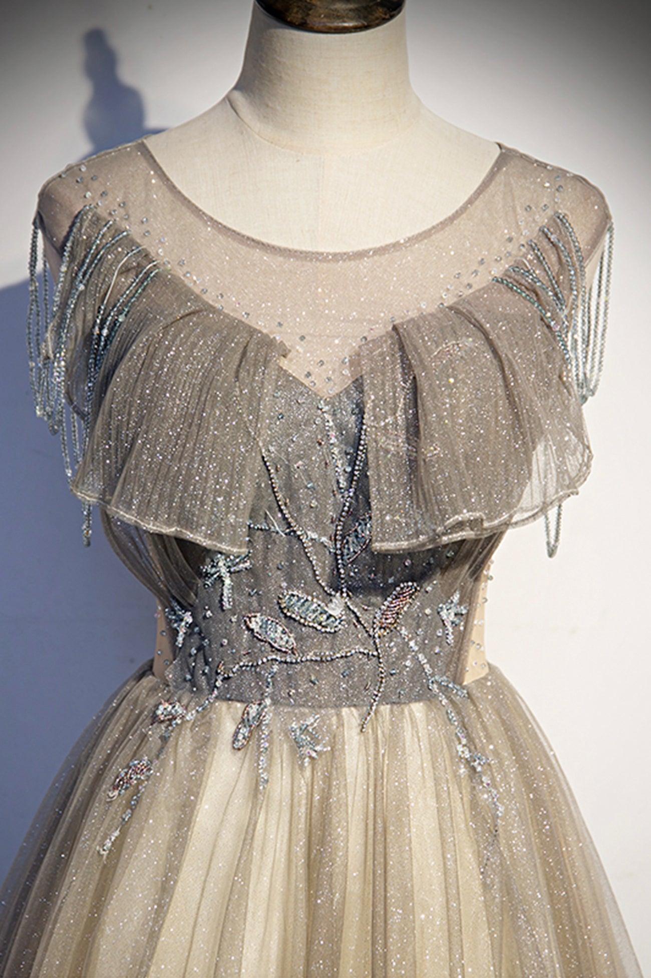 Stilvolles langes Ballkleid aus Tüll in A-Linie, Abendkleid s108