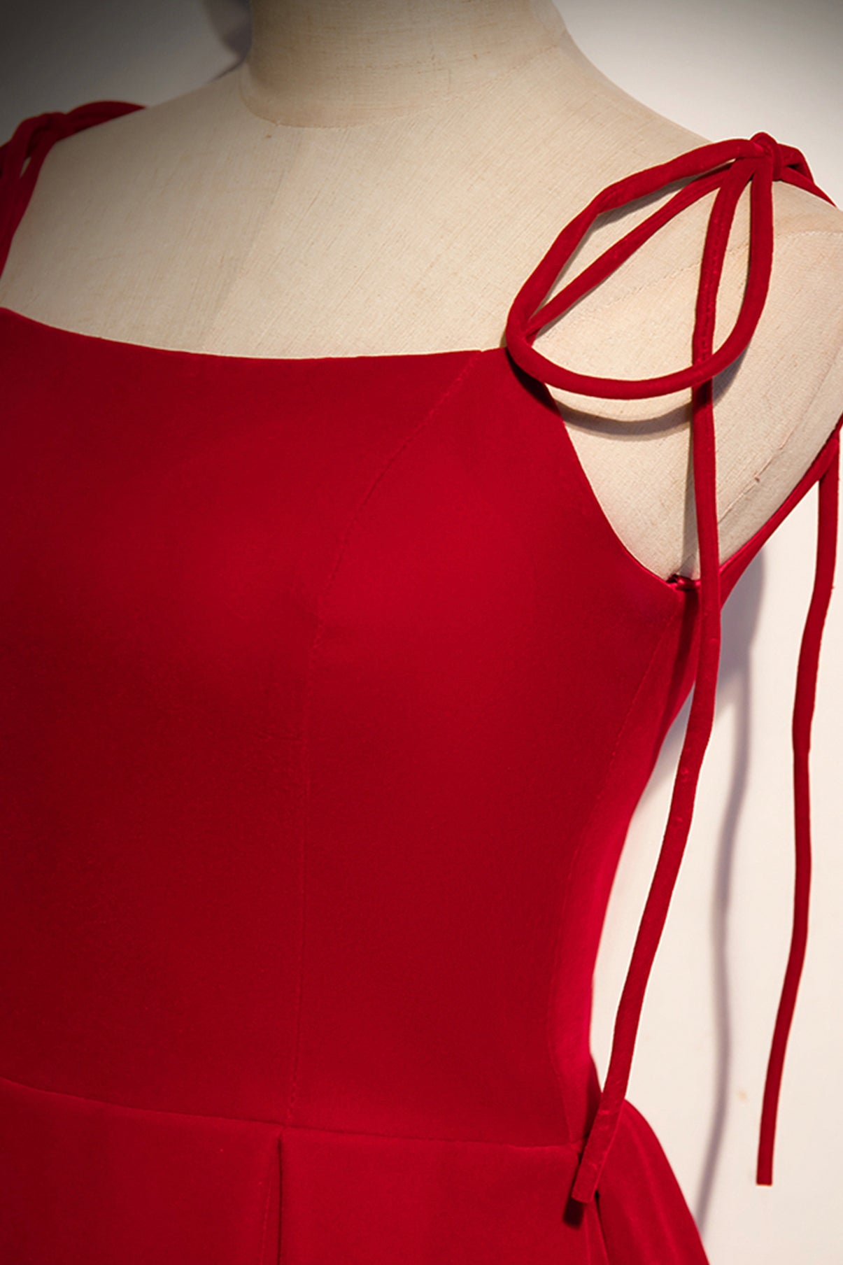 Schlichtes langes A-Linien-Ballkleid aus Samt, Abendkleid S70
