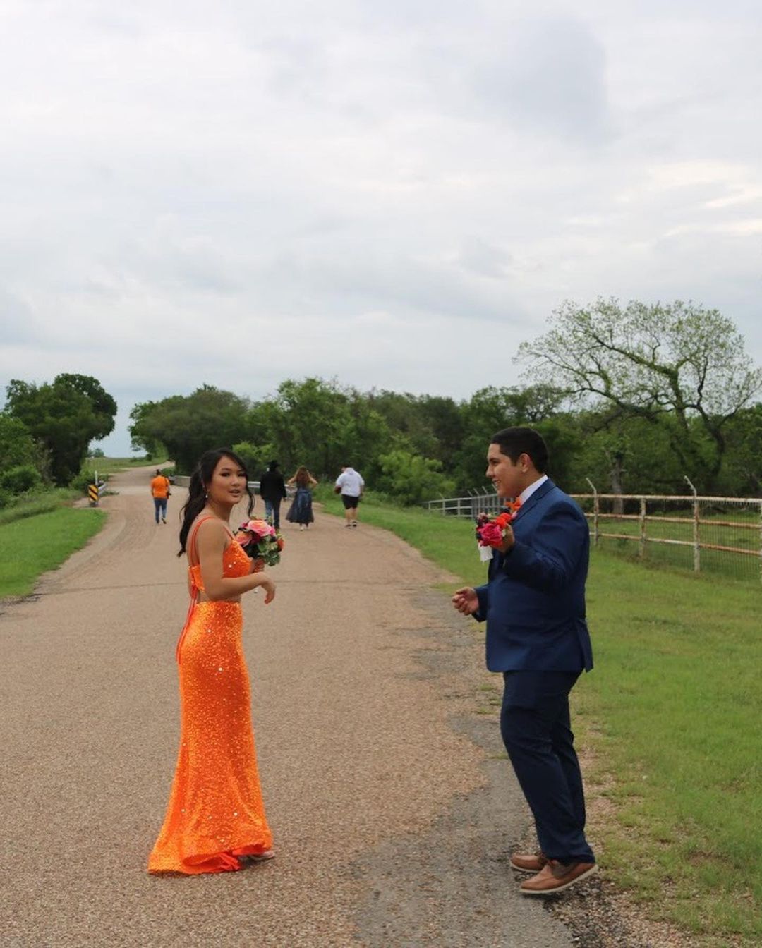 Elegante Meerjungfrau Orange Pailletten Langes Abendkleid Formale Abendkleider Y1307