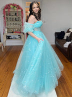 Francis | Vestido de fiesta largo de tul azul agua sin tirantes, corte A, con estrellas