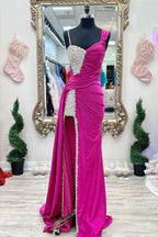 Kaydence | Elegante vestido largo asimétrico fucsia con cuentas