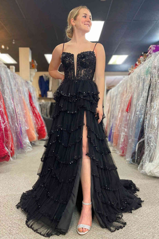 Abbie | Schwarzes Ballkleid aus Netzstoff mit Cut-outs und Pailletten