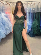 Genie | Vestido formal largo de sirena con cuentas y corsé transparente en verde oscuro