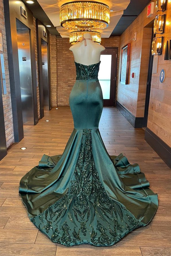 Glamorou – Ärmelloses Meerjungfrau-Ballkleid mit V-Ausschnitt und Neckholder und Perlenverzierung