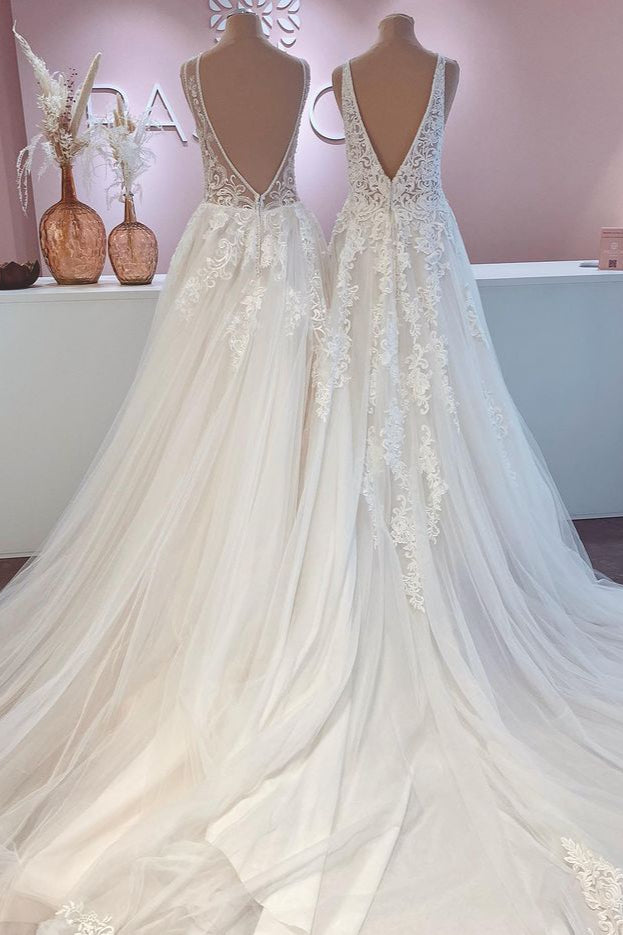 Glamouröses langes A-Linien-Brautkleid mit offenem Rücken und Tüllapplikationen