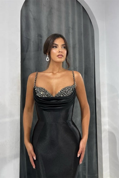 Glamouröses langes schwarzes Meerjungfrau-Abendkleid mit Spaghettiträgern und Glitzer