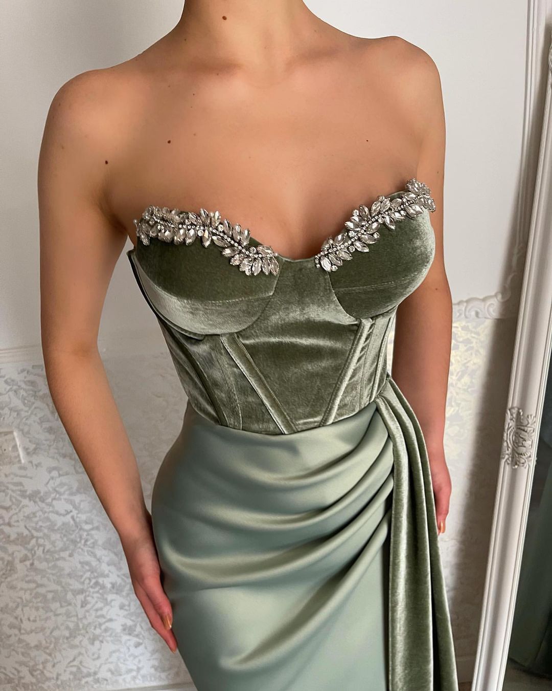 Glamorous Long Green Strapless Velvet Prom Dress With Slit