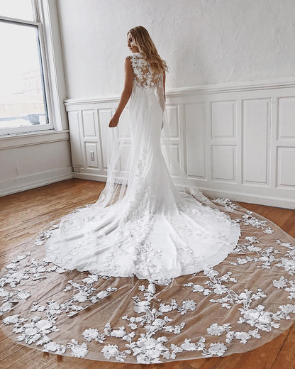 Glamorous Long Mermaid Lace Appliques Wedding Dresses