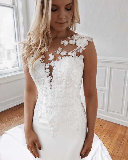 Glamorous Long Mermaid Lace Appliques Wedding Dresses