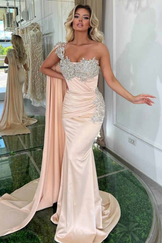 Glamouröses langes Meerjungfrau-Abendkleid mit einer Schulter und Perlen verziert