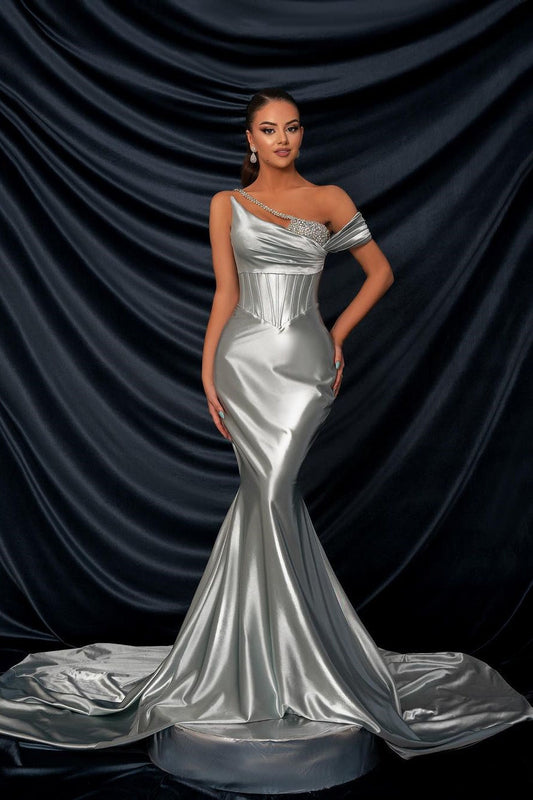 Glamouröses, langes, silbernes, ärmelloses Meerjungfrau-Ballkleid mit einer Schulter und Pailletten