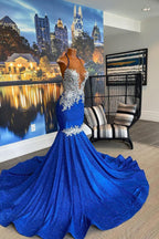 Glamoroso vestido de fiesta largo sin mangas con escote tipo sirena, espalda descubierta y cuentas