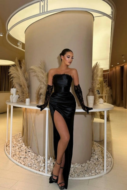 Glamourosos vestidos de noite de cetim com babados e sereia sem alças