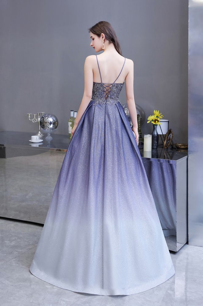 Glamoroso vestido de fiesta morado con corte A y brillantes ombré de espagueti