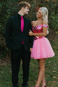 Vestido corto de fiesta de tul con hombros descubiertos en color rosa brillante y corte A