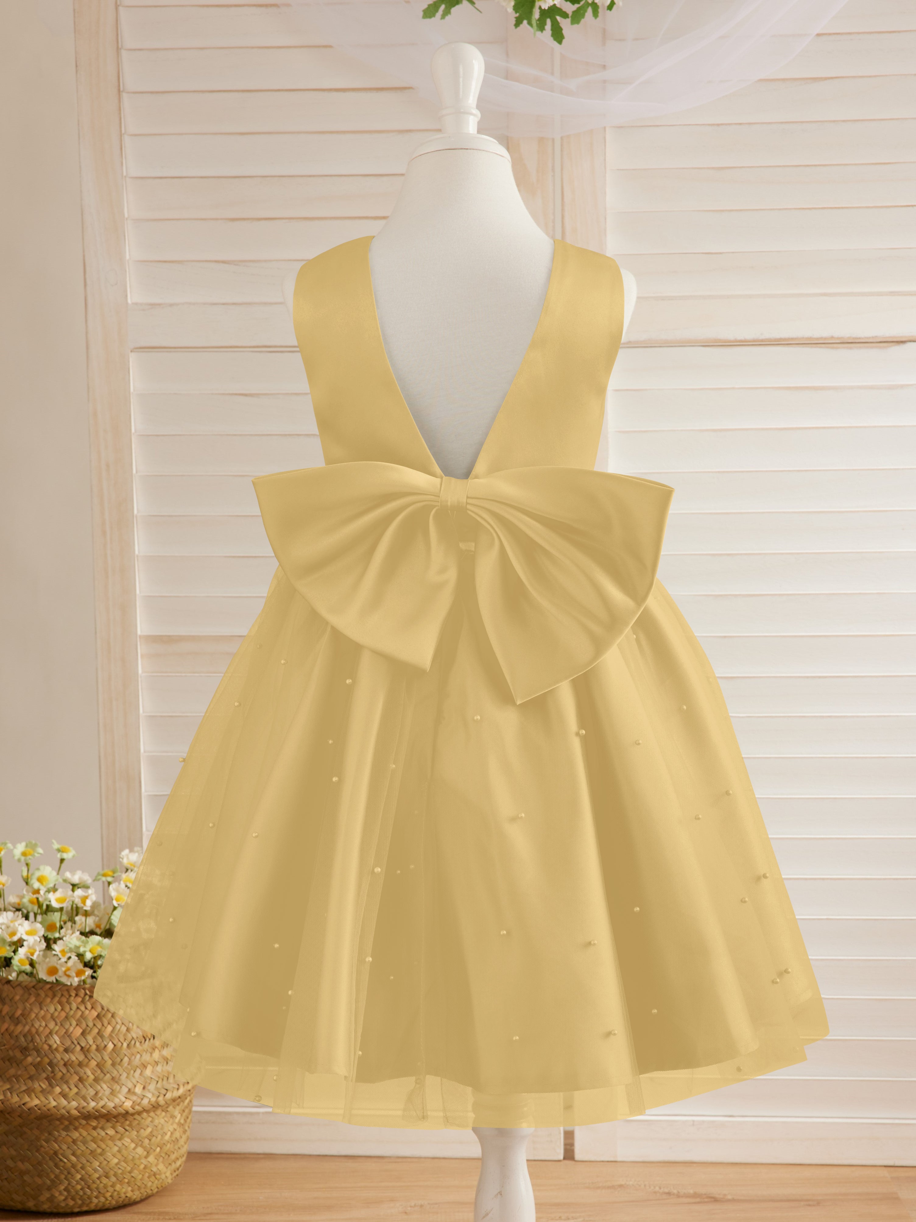 Vestido de niña de las flores de satén, tul y hasta la rodilla, estilo princesa