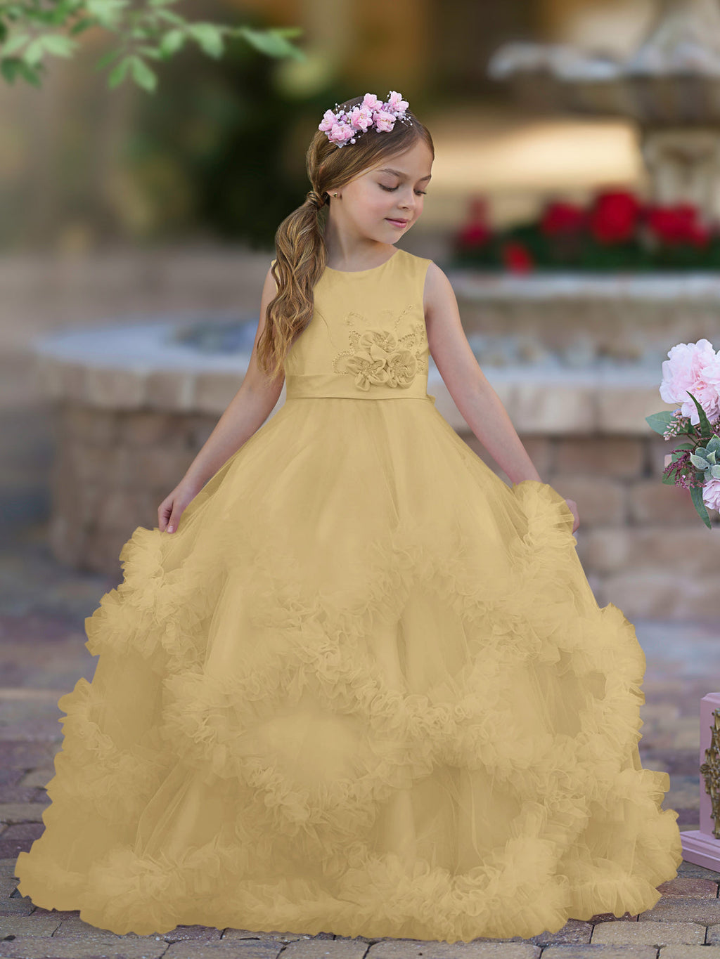 Vestido de niña de las flores de tul satinado con corte A y volantes en cascada hasta el suelo