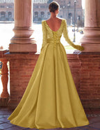goldene Abendkleider goldenes Kleid Abendkleid mit hohem Schlitz