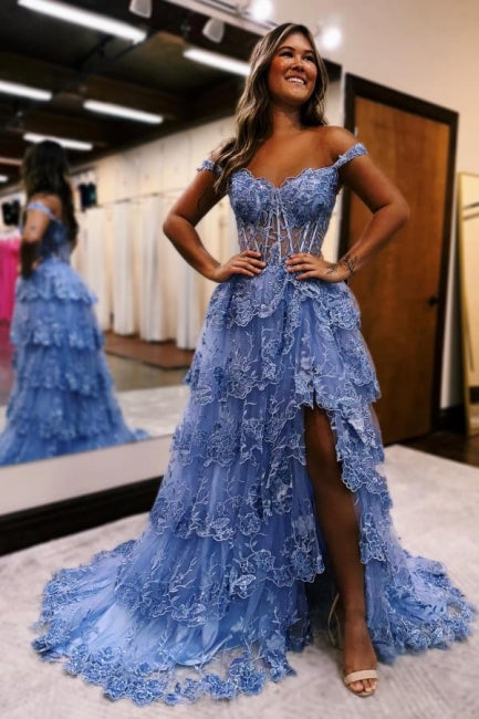 Wunderschönes A-Linien-Ballkleid mit Spitze, schulterfrei, ärmellos und Schlitz