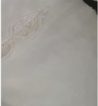 Wunderschönes Meerjungfrau-Brautkleid mit Kristallen und schulterfreien Applikationen