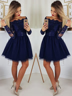 Wunderschöne dunkelblaue kurze Ballkleider mit Pailletten und Ärmeln