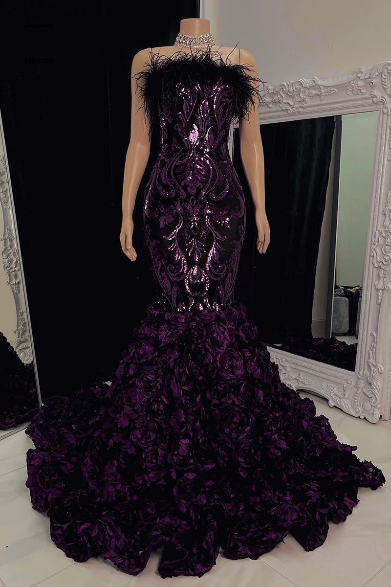 Wunderschönes langes Meerjungfrau-Ballkleid mit Spitze und Blumen