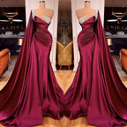 Wunderschönes Meerjungfrau-Abendballkleid mit Perlen und Rüschen