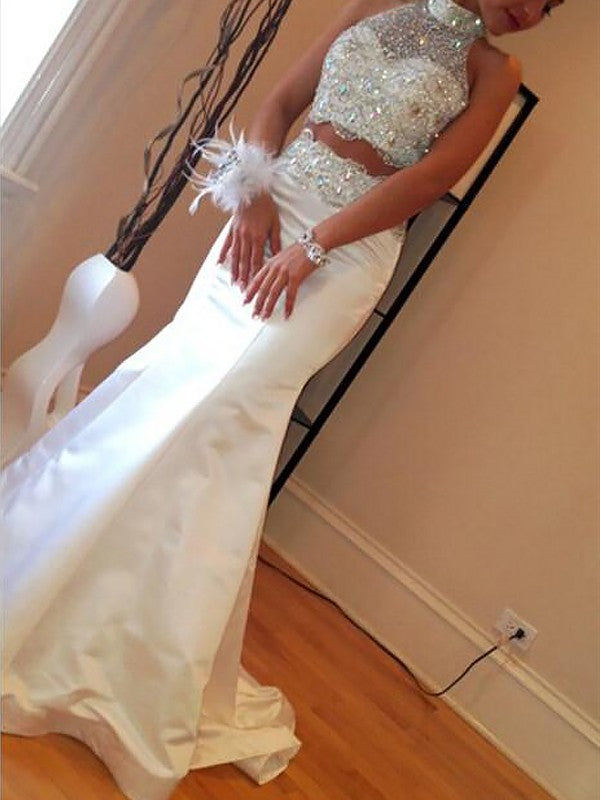 Hermosos vestidos de fiesta de dos piezas con escote alto, sin mangas, de satén y cuentas, de sirena