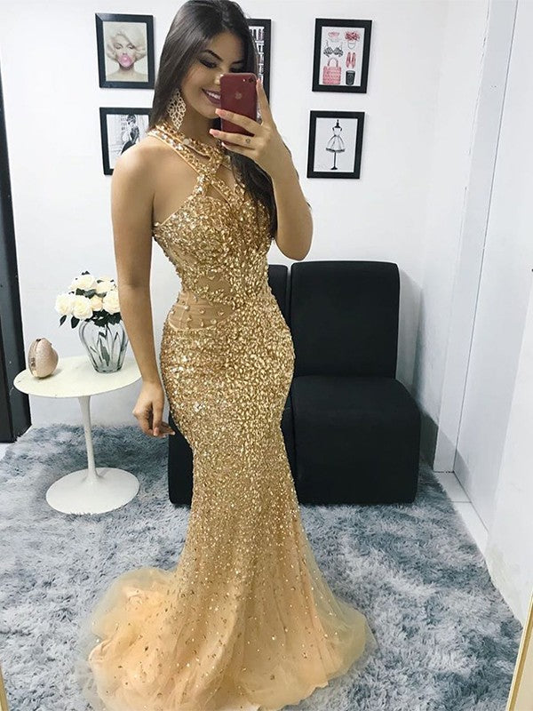 Hermosos vestidos de fiesta de sirena de tul con cuentas, cuello halter, sin mangas