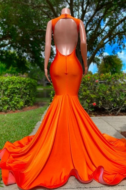 Wunderschönes, ärmelloses Meerjungfrauen-Ballkleid aus Stretch-Satin mit Pailletten und V-Ausschnitt und Applikationen