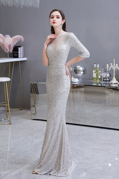 Wunderschönes silbernes langes Ballkleid mit langen Ärmeln