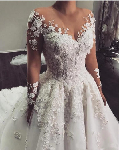 Wunderschönes weißes Brautkleid aus floraler 3D-Spitze, Rundhalsausschnitt, A-Linien-Brautkleid aus Tüll mit langen Ärmeln 