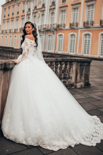 Gorgeous White Long Sleeves Lace Ball Gown Aline Floral Tulle Wedding Dresses