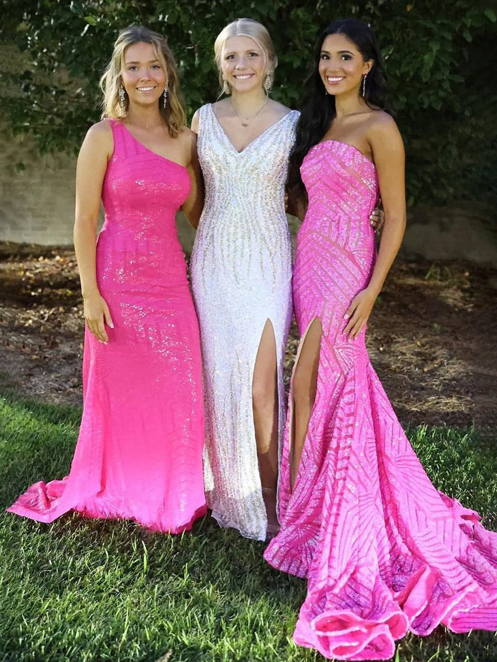Halcyon | Vestidos de fiesta sin tirantes, sirena, lentejuelas rosa intenso y abertura
