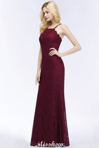 Vestido de noche de sirena con cuello halter y encaje hasta el suelo para dama de honor en color burdeos