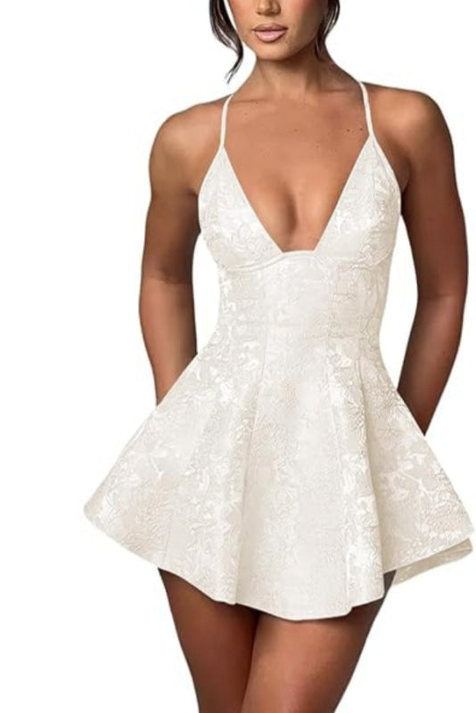 Charmantes Neckholder-Mini-Heimkehrkleid aus Satin mit Rüschen und floralem Jacquard-Muster, kurzes Partykleid für Mädchen