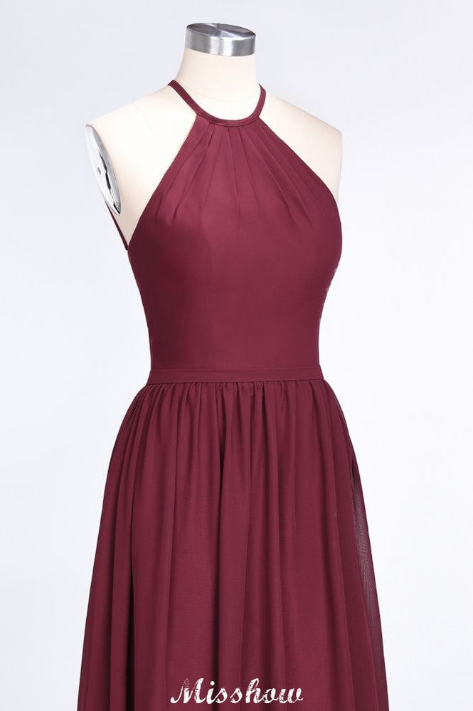 Vestido de dama de honor largo hasta el suelo, sin mangas y con cuello halter y volantes