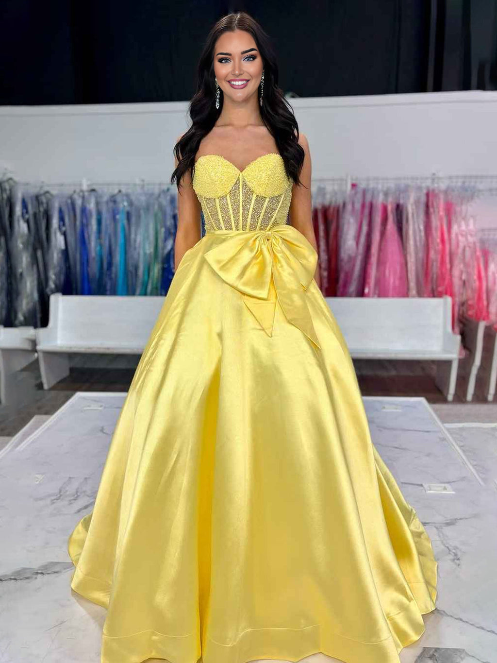 Hindreen | Vestidos de fiesta largos de corte A con escote en forma de corazón, color lila, con cuentas y lazo