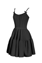 Mabel | Vestido de fiesta con cordones y volantes en forma de A