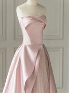 Vestido de noche de satén sin mangas, corte A, largo hasta el suelo, con abertura y tul, sin tirantes.