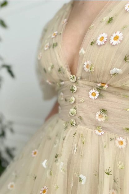 Elliott | A-Linie V-Ausschnitt Meer aus Gänseblümchen Kleid Verlobung Knöchellang Halbarm Hoher Hals Tüll mit Knöpfen Falten