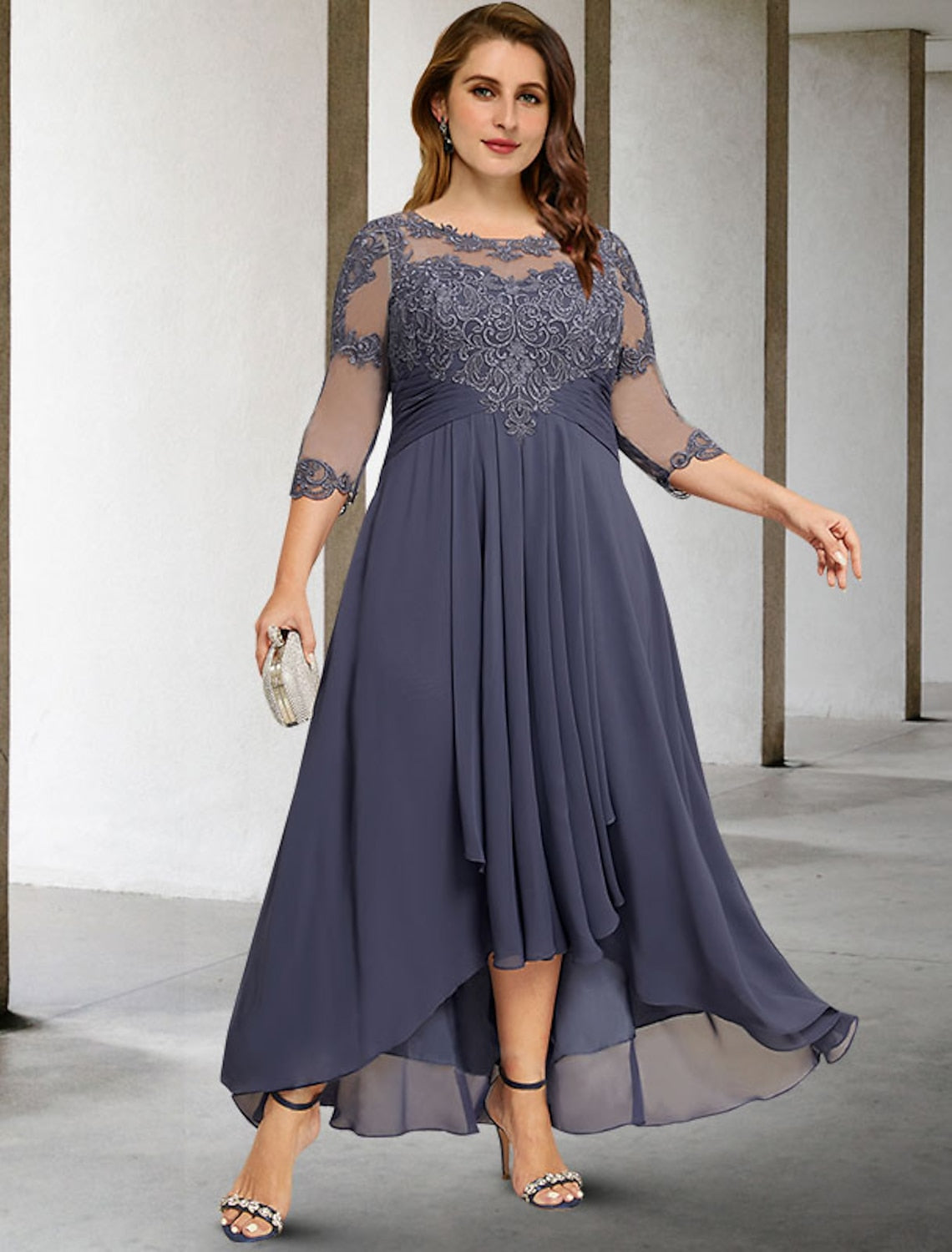 Vestidos de madre de la novia asimétricos de corte A/princesa con escote redondo