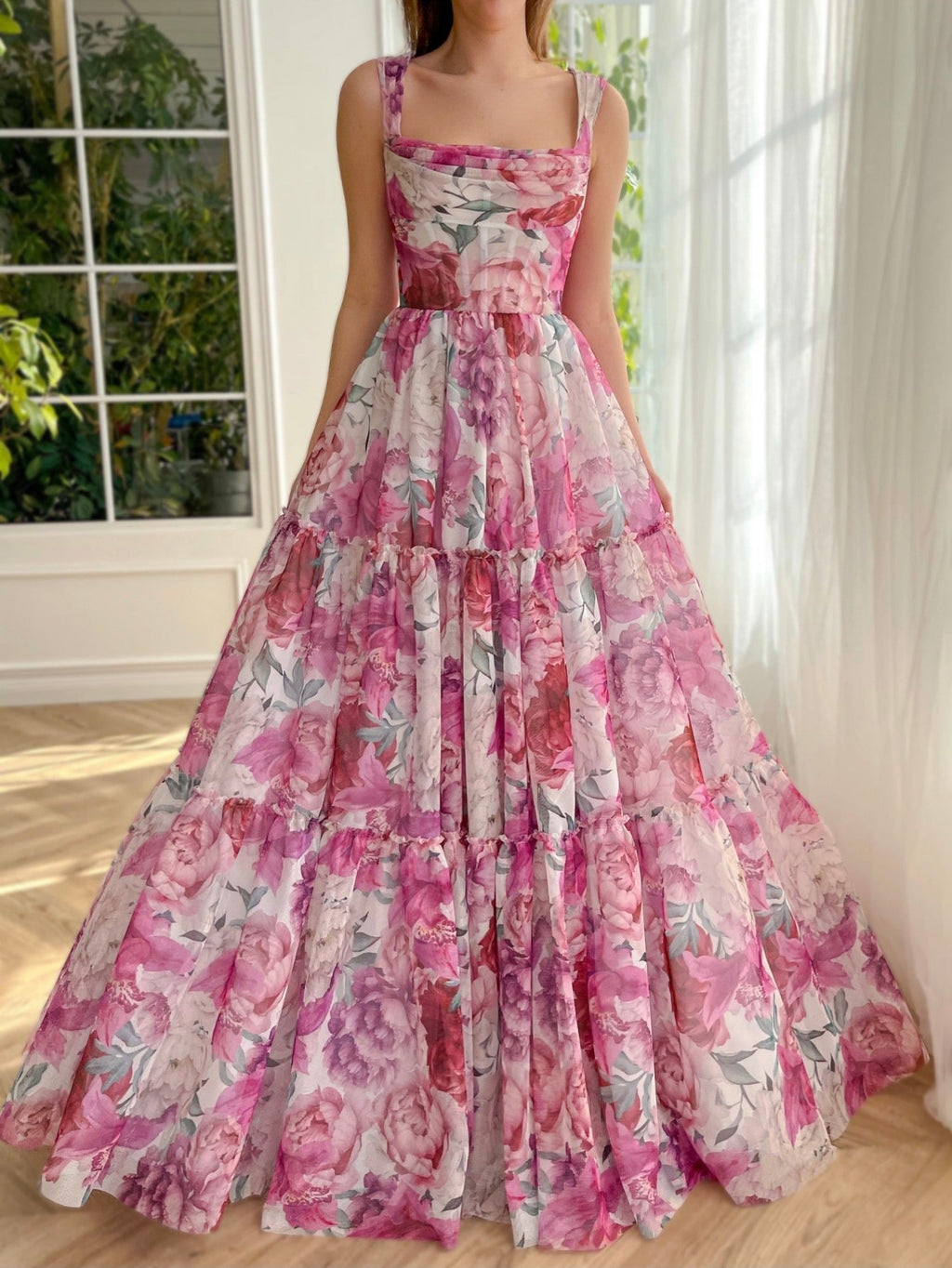 Vestido de fiesta largo rosa con estampado floral de corte A 