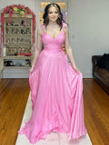 Iona | Vestido de fiesta largo de gasa plisada rosa con corte en A