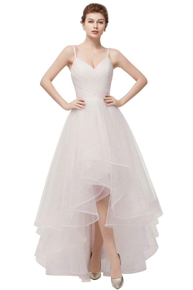 Vestidos de novia color marfil con escote en forma de corazón, corte A, corte alto-bajo, tul espagueti y volantes