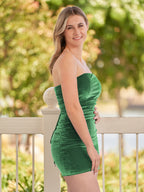 Juliana | Vestidos de fiesta de terciopelo azul rey, ajustados y sin tirantes
